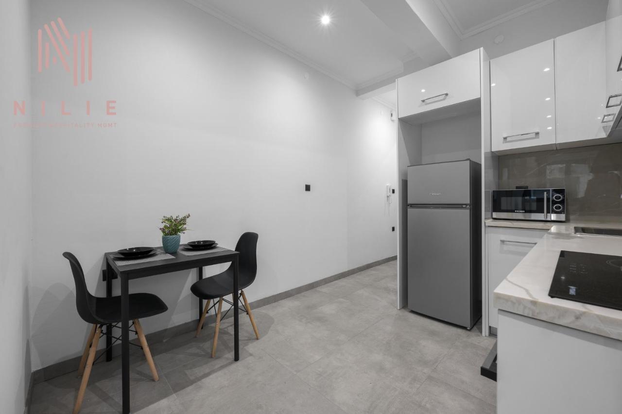 B&W, Nilie Hospitality Mgmt Apartment Salonic Exterior foto