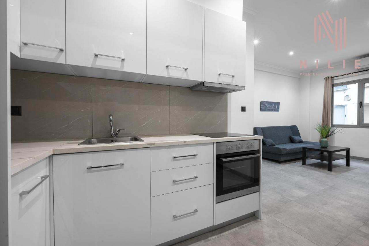 B&W, Nilie Hospitality Mgmt Apartment Salonic Exterior foto